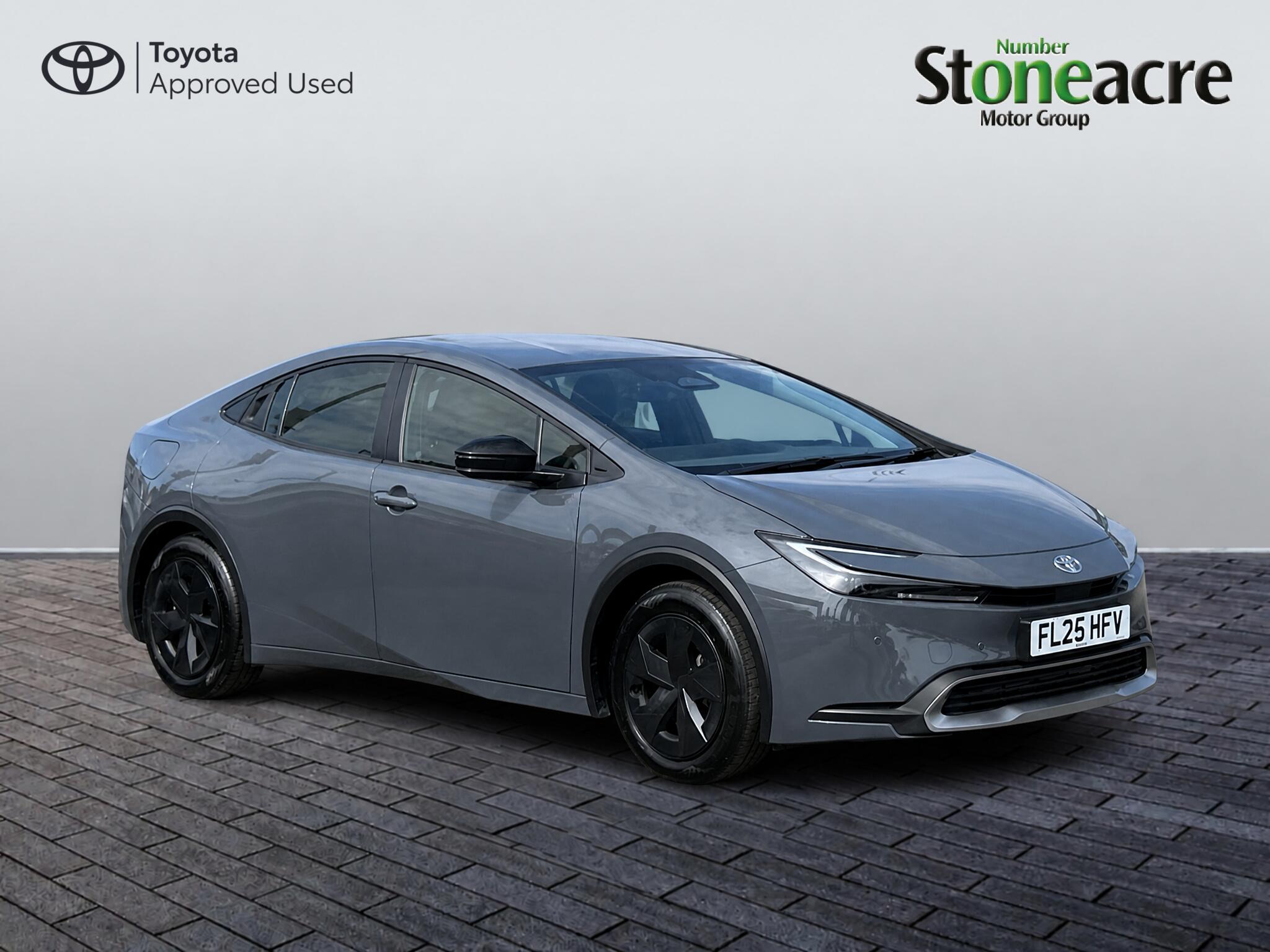 Main listing image - Toyota Prius