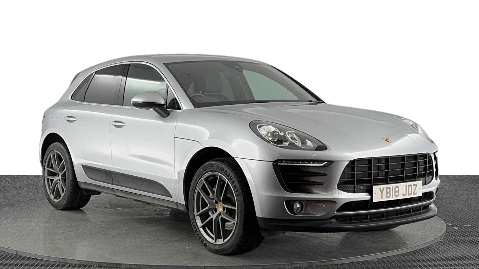 Main listing image - Porsche Macan