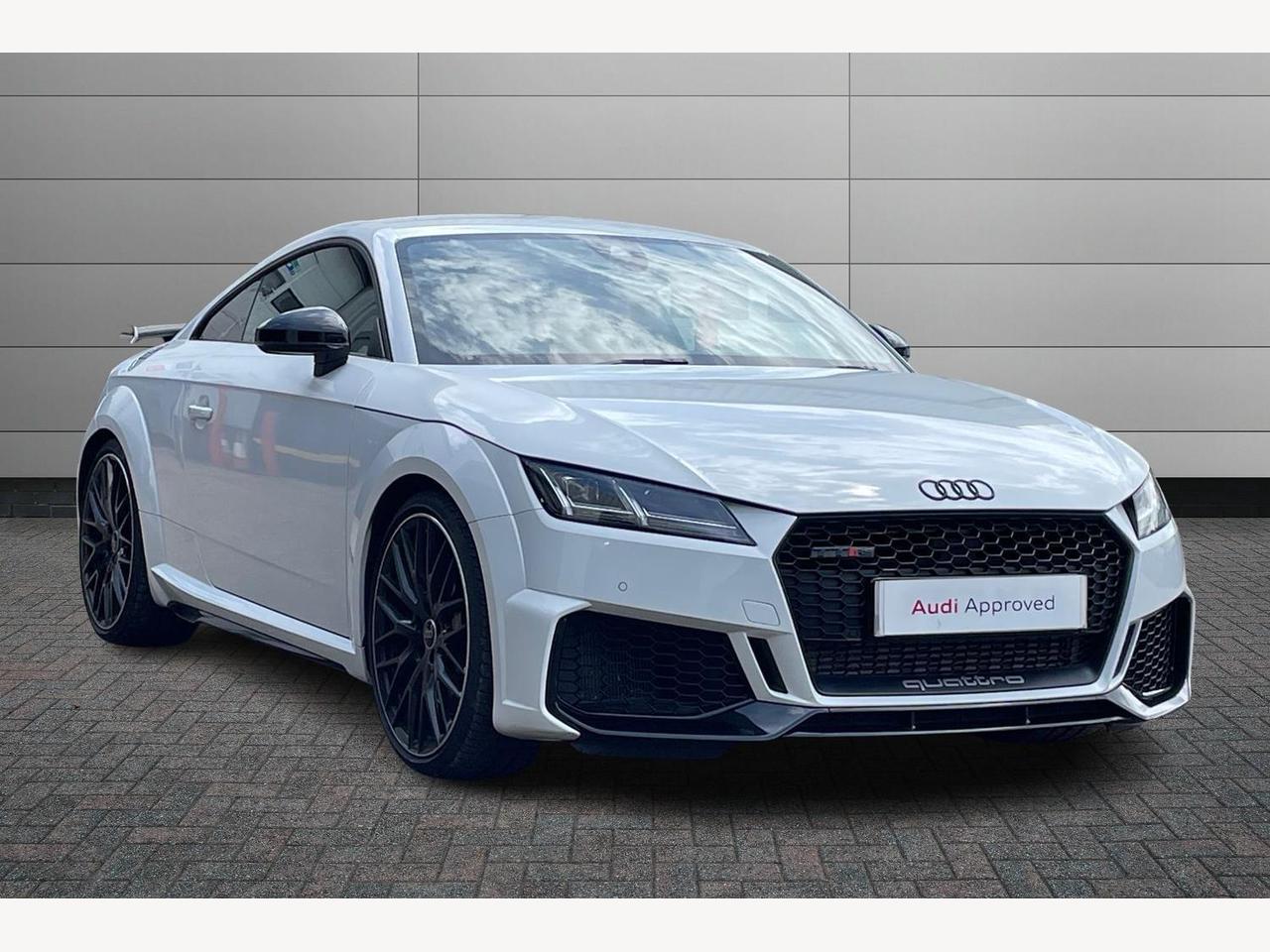 Main listing image - Audi TT RS