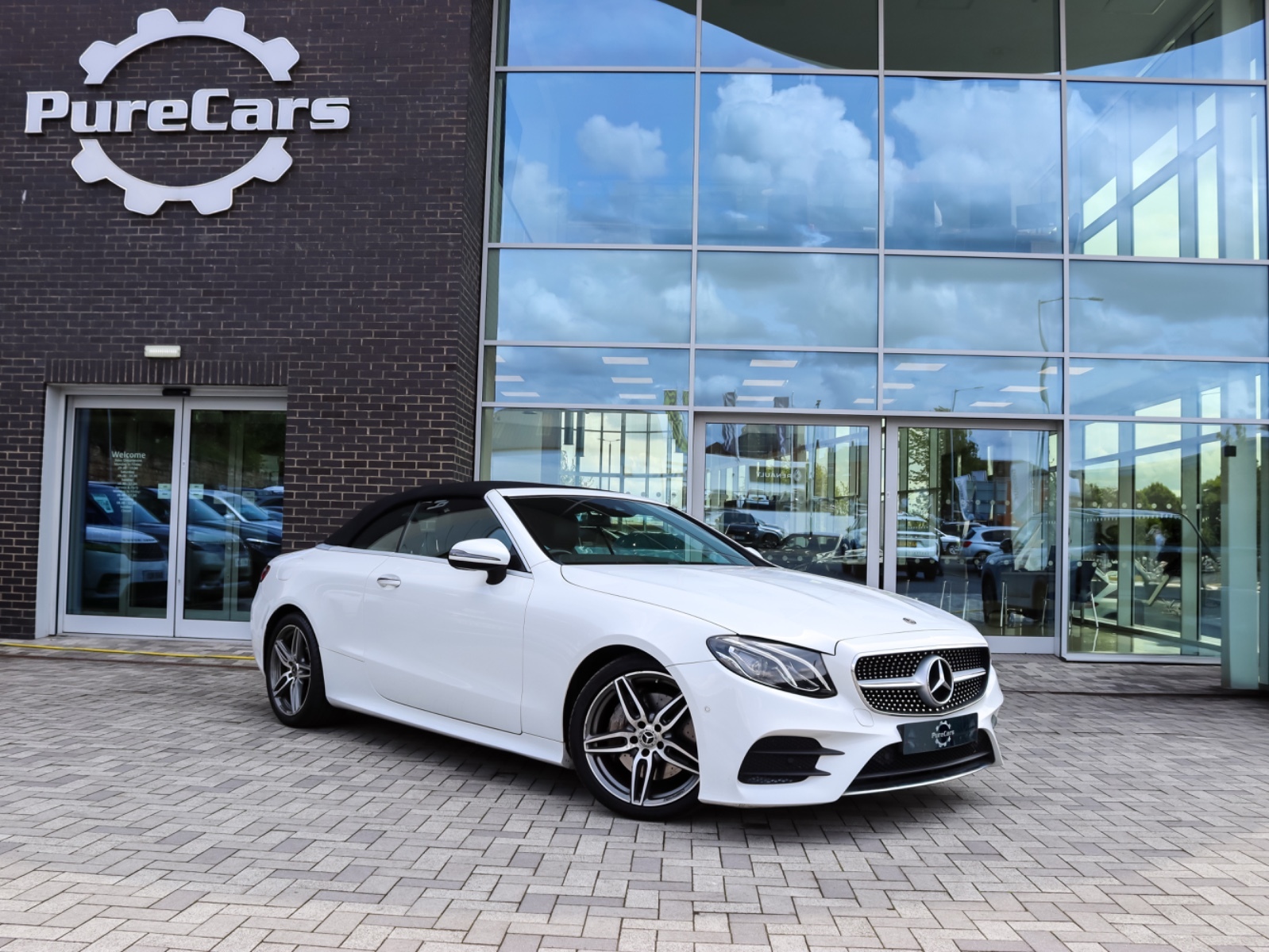 Main listing image - Mercedes-Benz E-Class Cabriolet