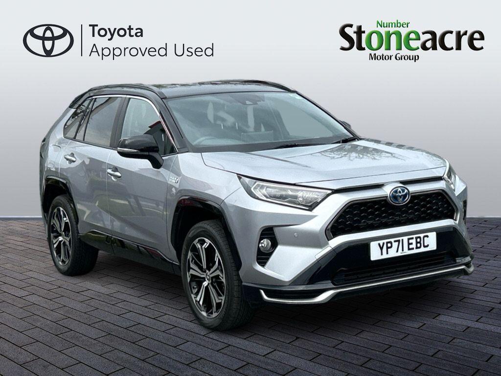 Main listing image - Toyota RAV4