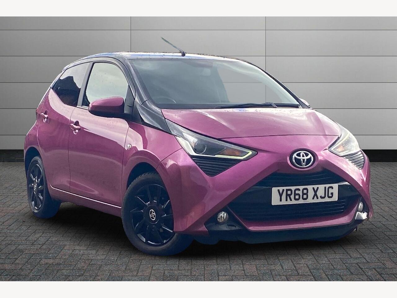 Main listing image - Toyota Aygo