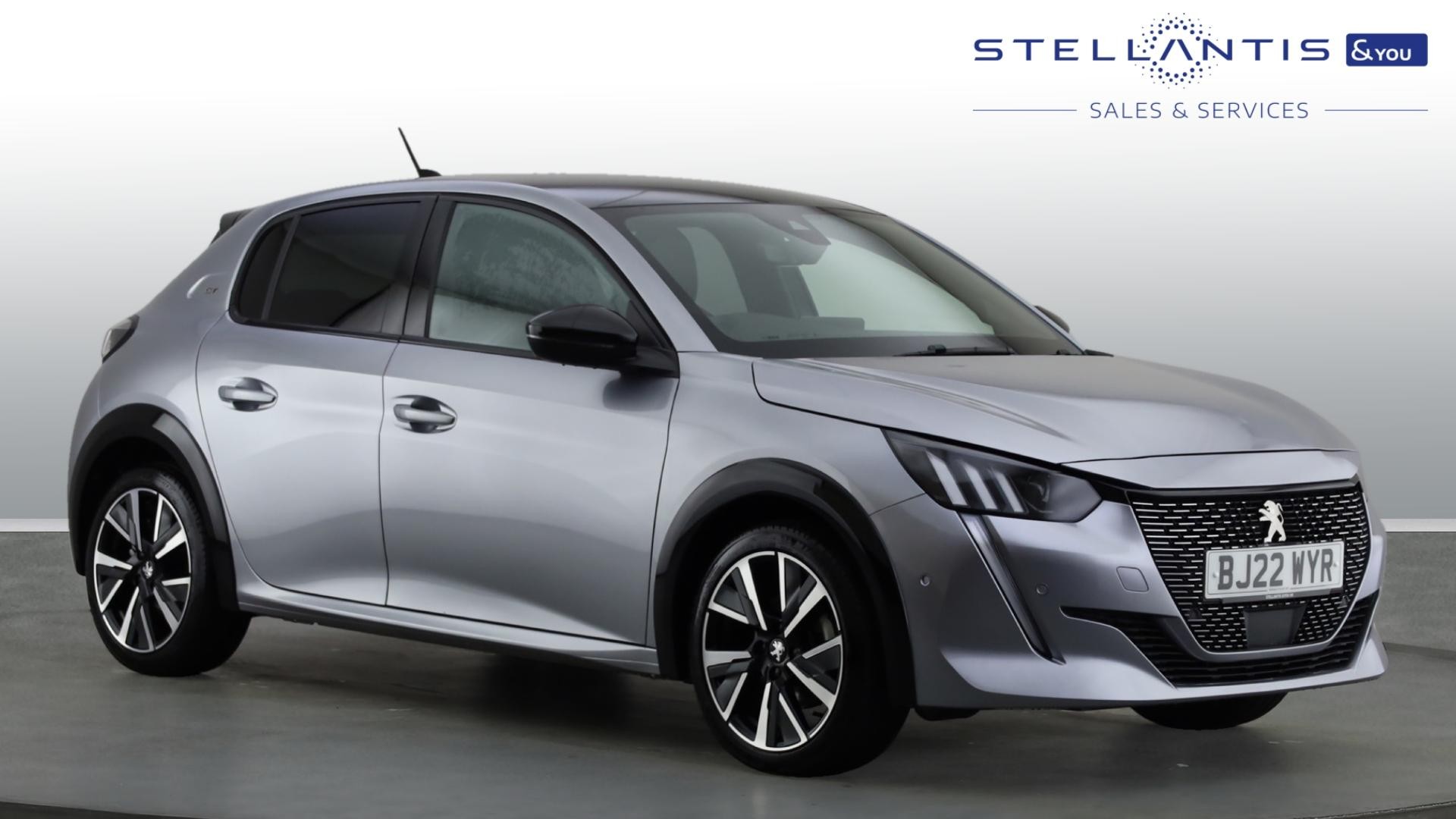 Main listing image - Peugeot 208