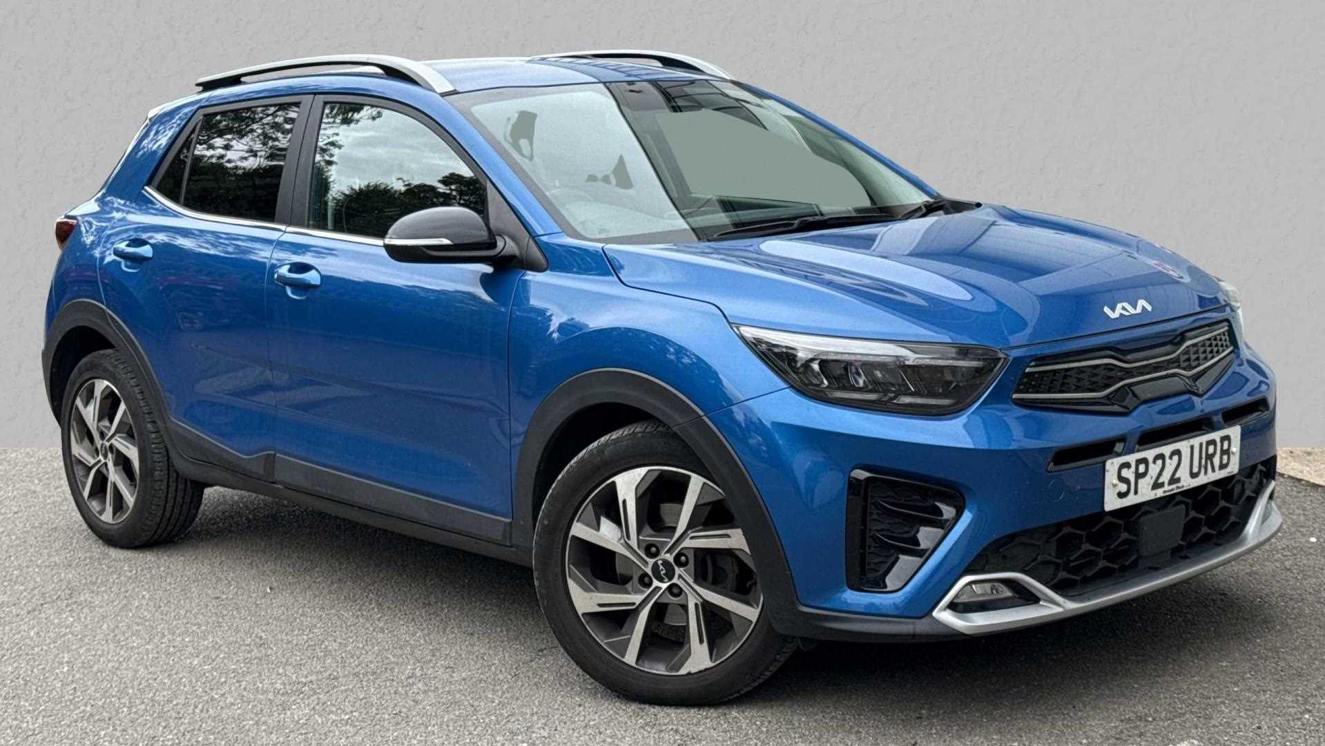 Main listing image - Kia Stonic