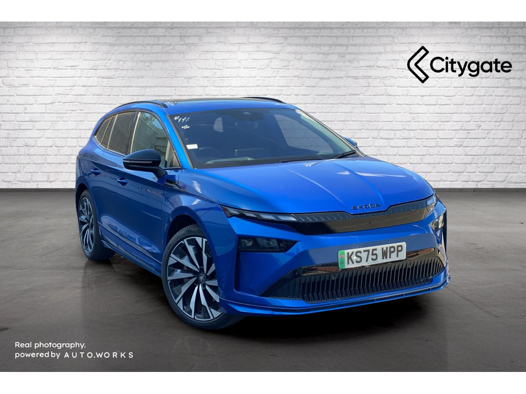 Main listing image - Skoda Enyaq