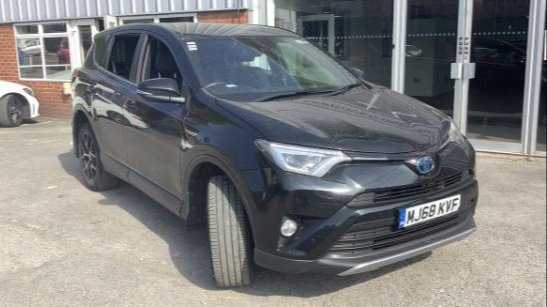 Main listing image - Toyota RAV4