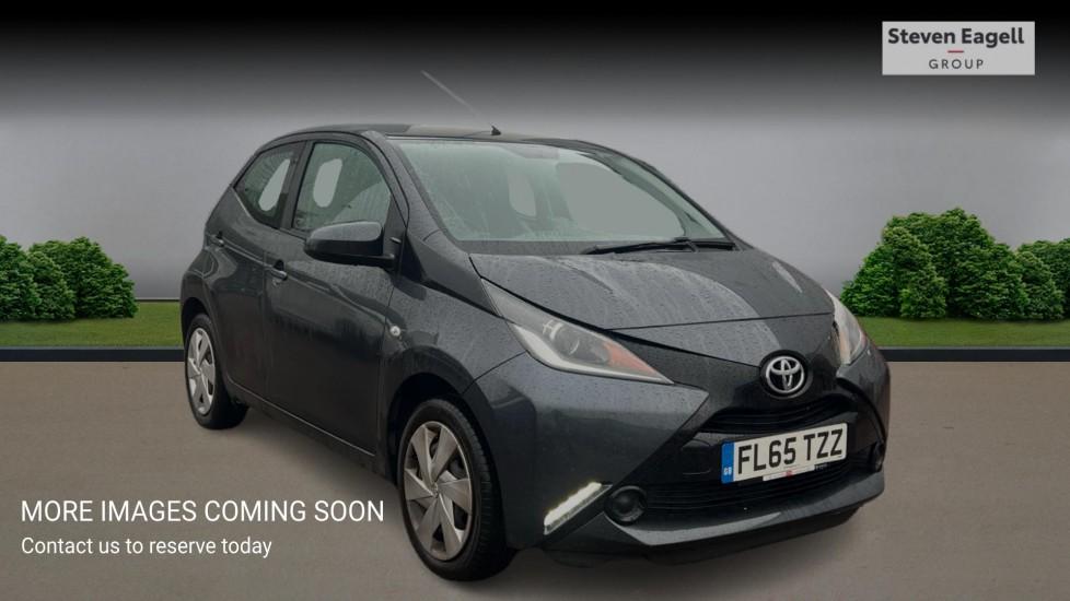 Main listing image - Toyota Aygo