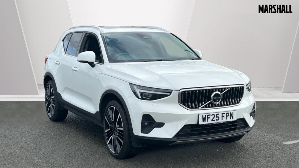 Main listing image - Volvo XC40