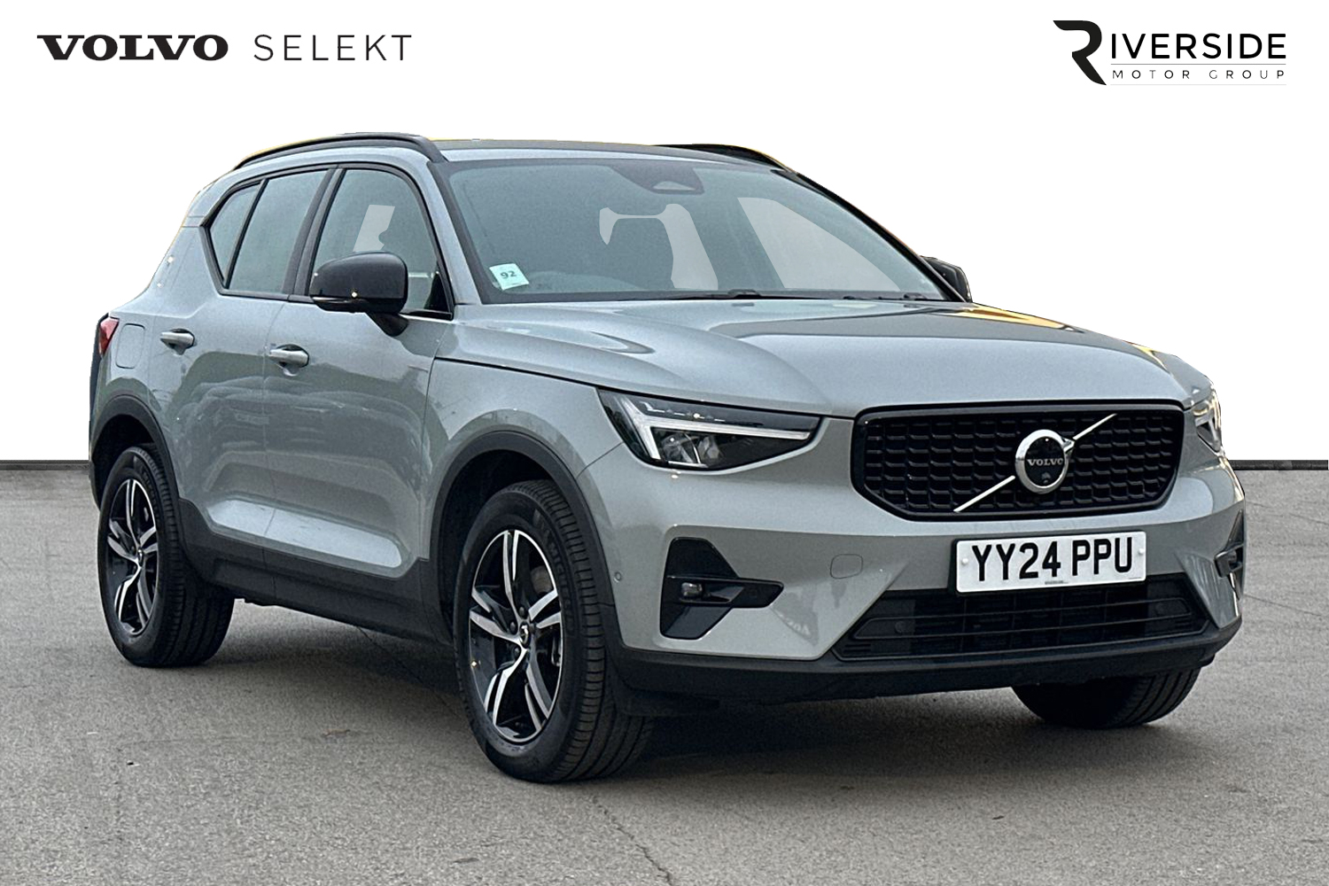 Main listing image - Volvo XC40