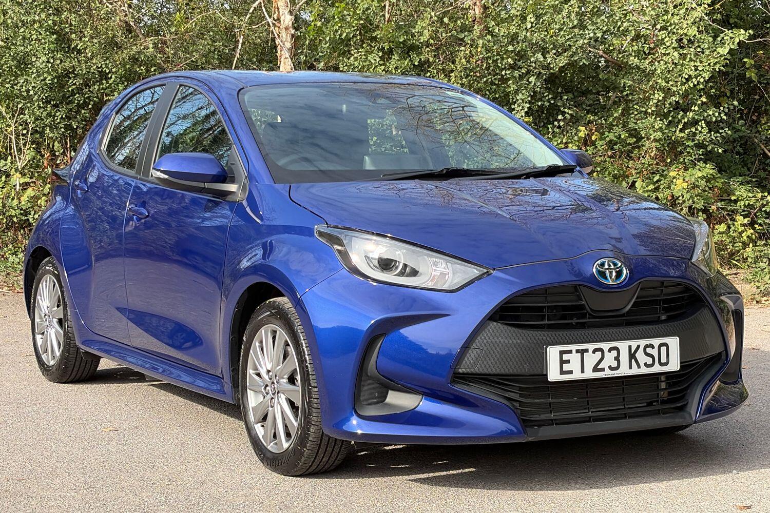 Main listing image - Toyota Yaris