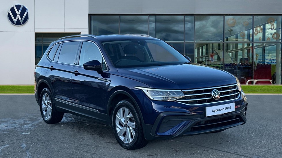 Main listing image - Volkswagen Tiguan Allspace