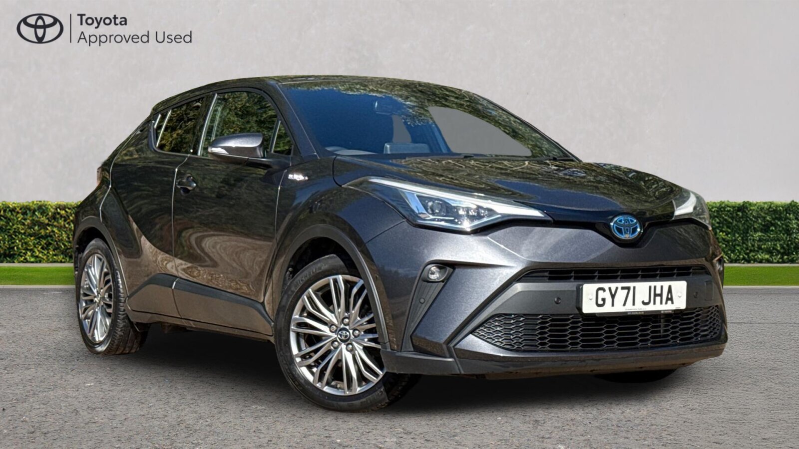 Main listing image - Toyota C-HR