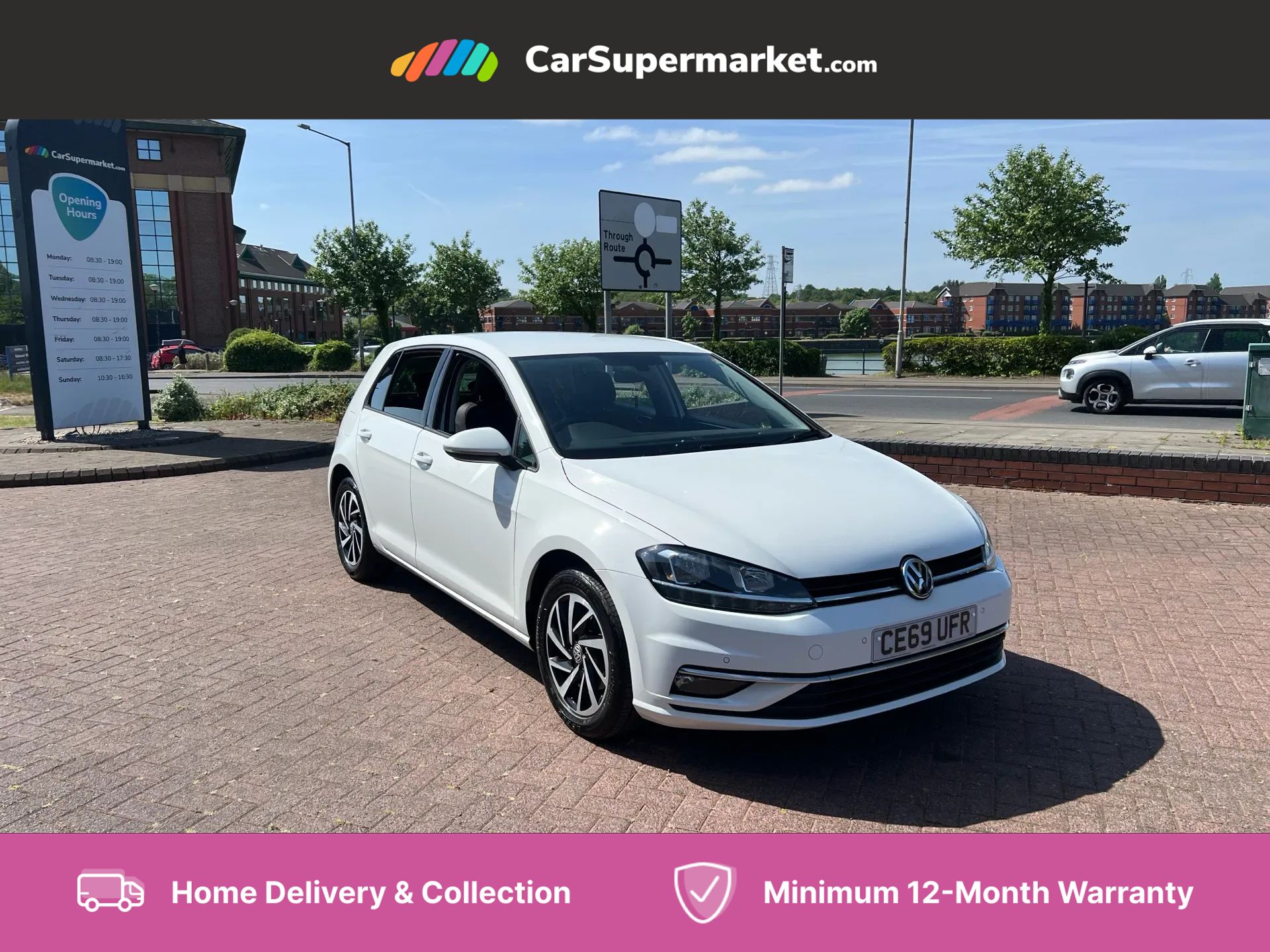 Main listing image - Volkswagen Golf