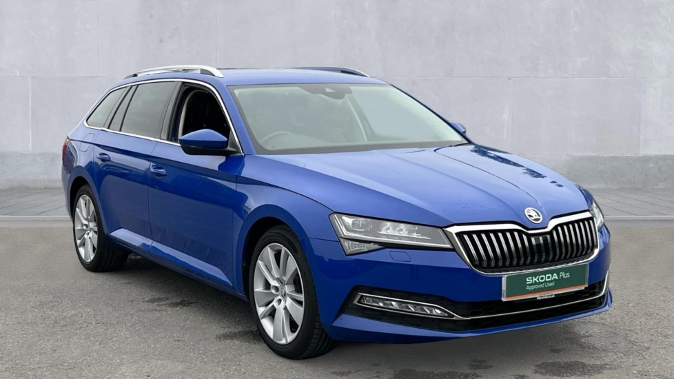 Main listing image - Skoda Superb