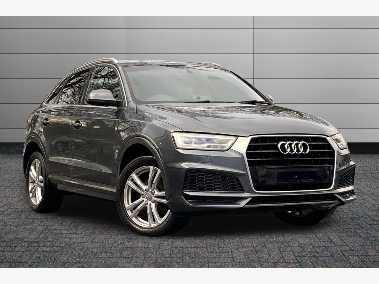Main listing image - Audi Q3