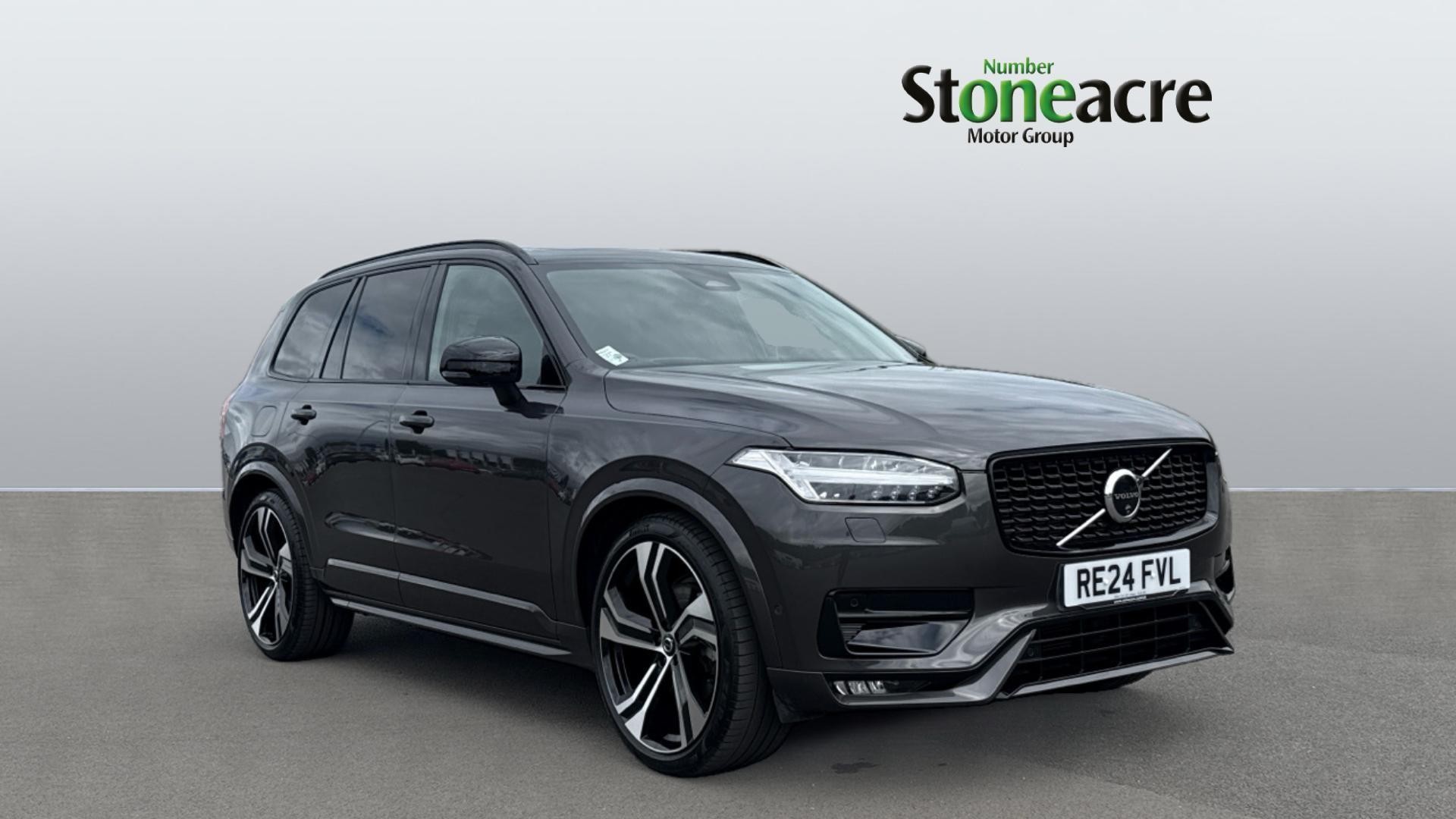 Main listing image - Volvo XC90