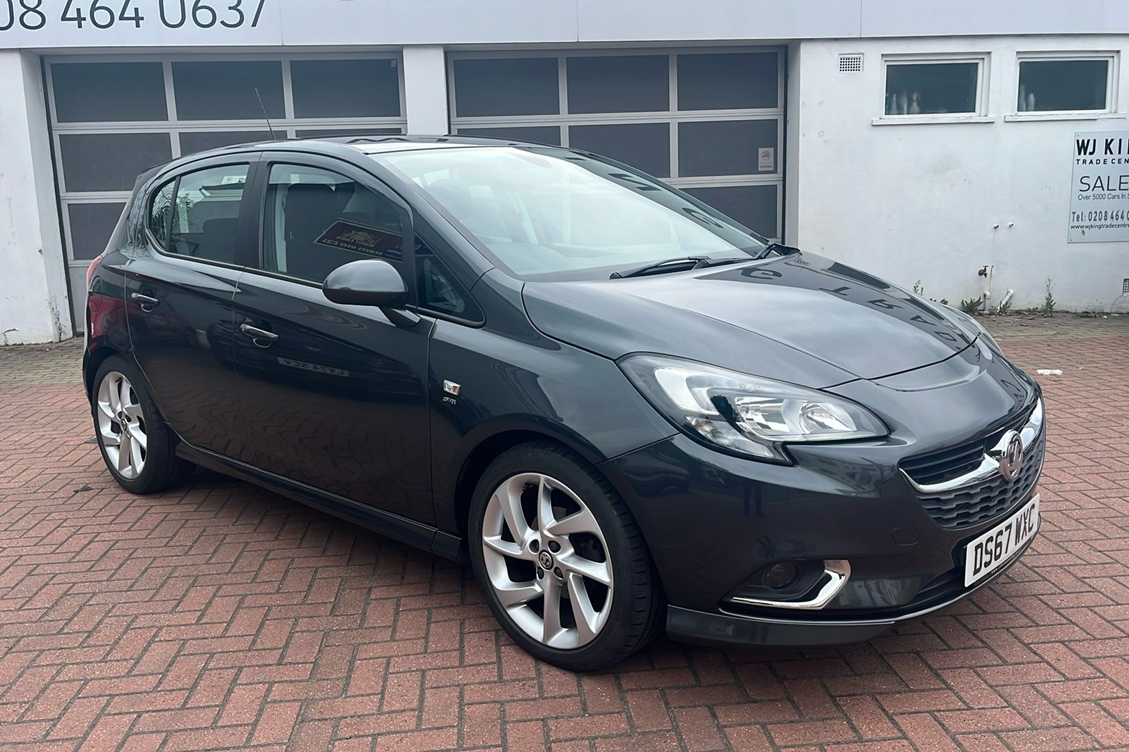 Main listing image - Vauxhall Corsa