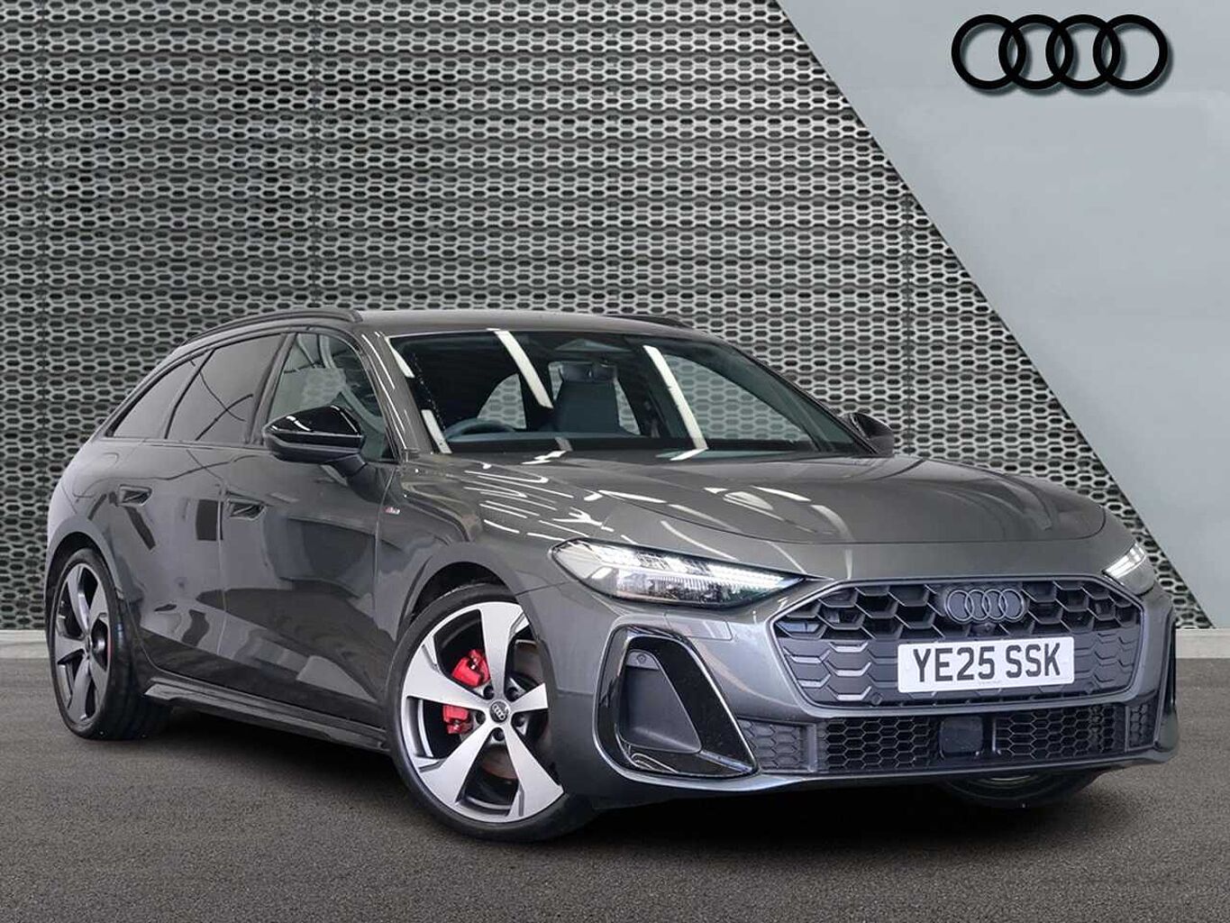 Main listing image - Audi A5