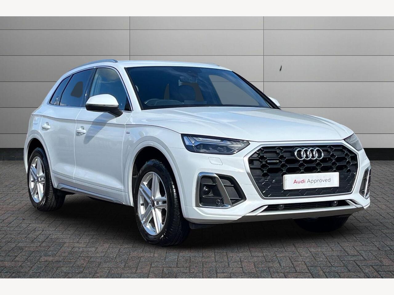 Main listing image - Audi Q5