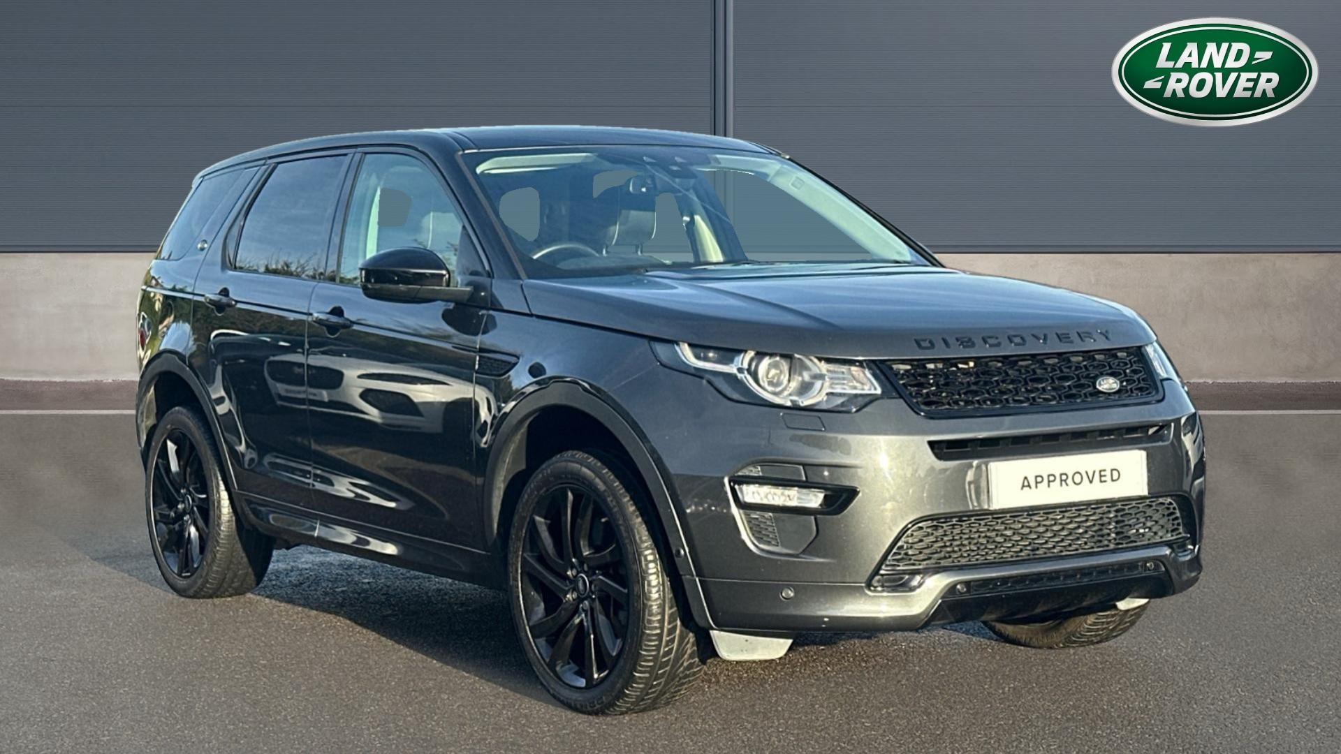 Main listing image - Land Rover Discovery Sport