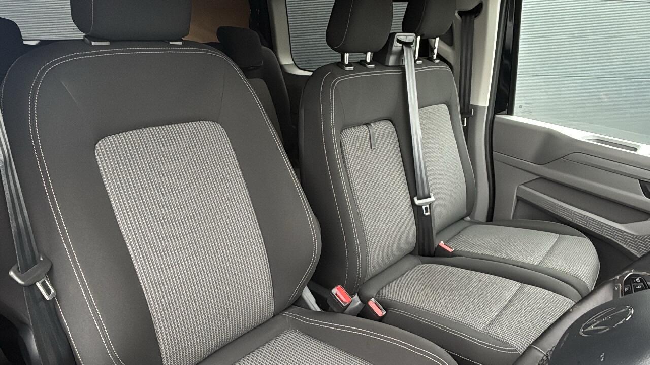 Main listing image - Volkswagen Transporter
