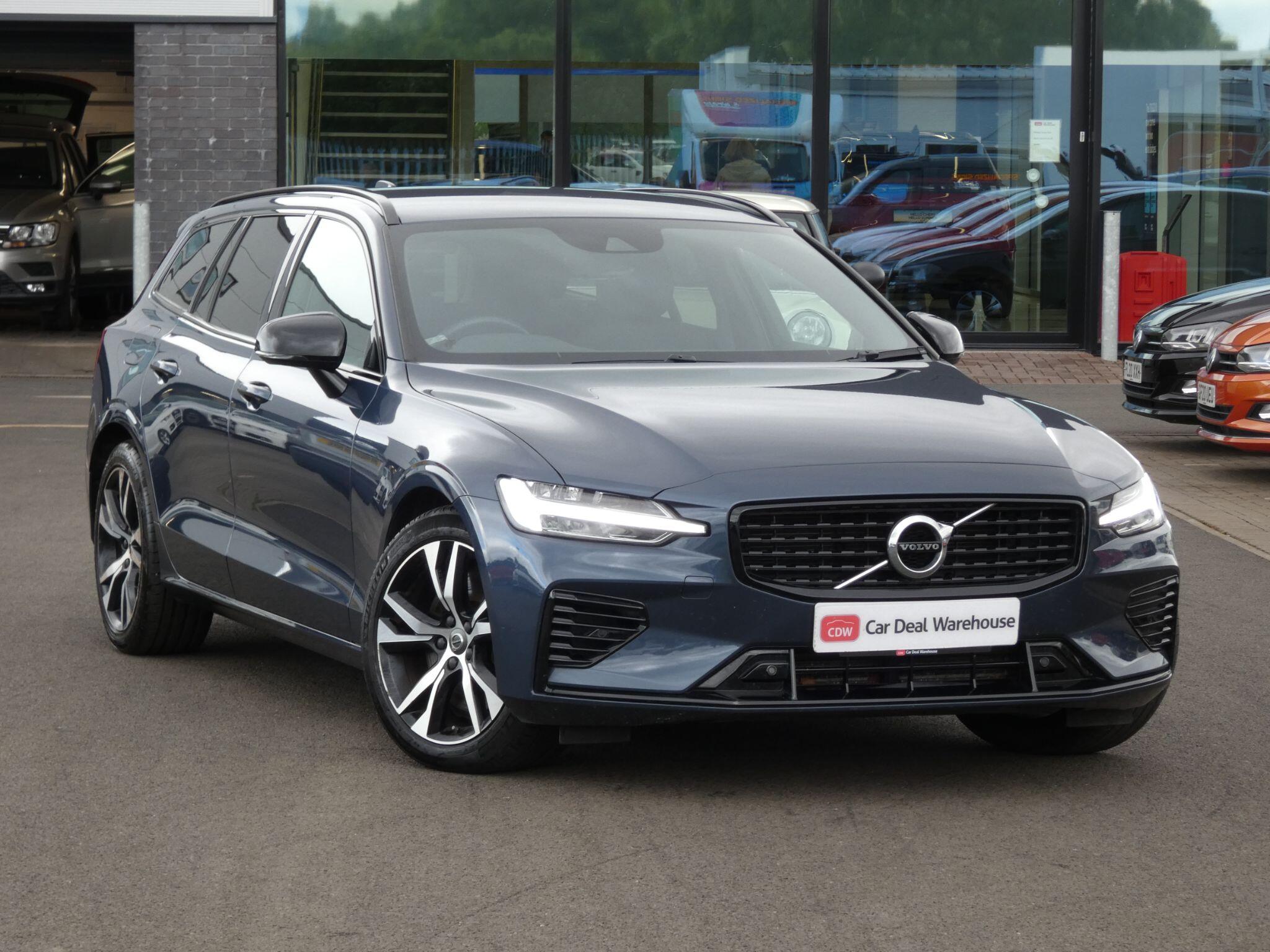 Main listing image - Volvo V60