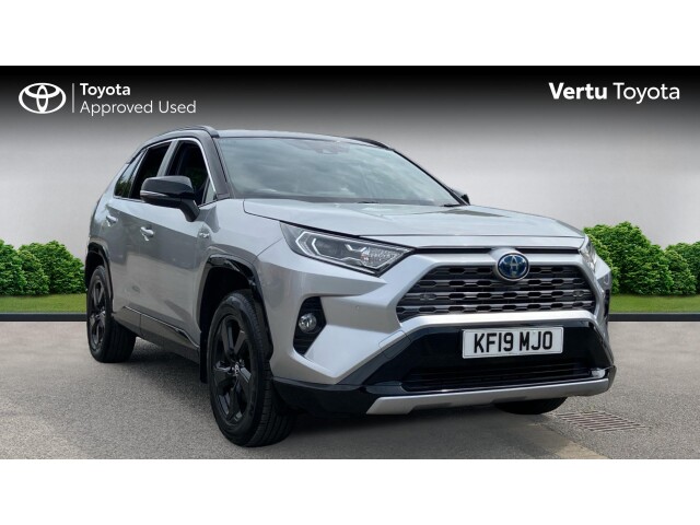Main listing image - Toyota RAV4