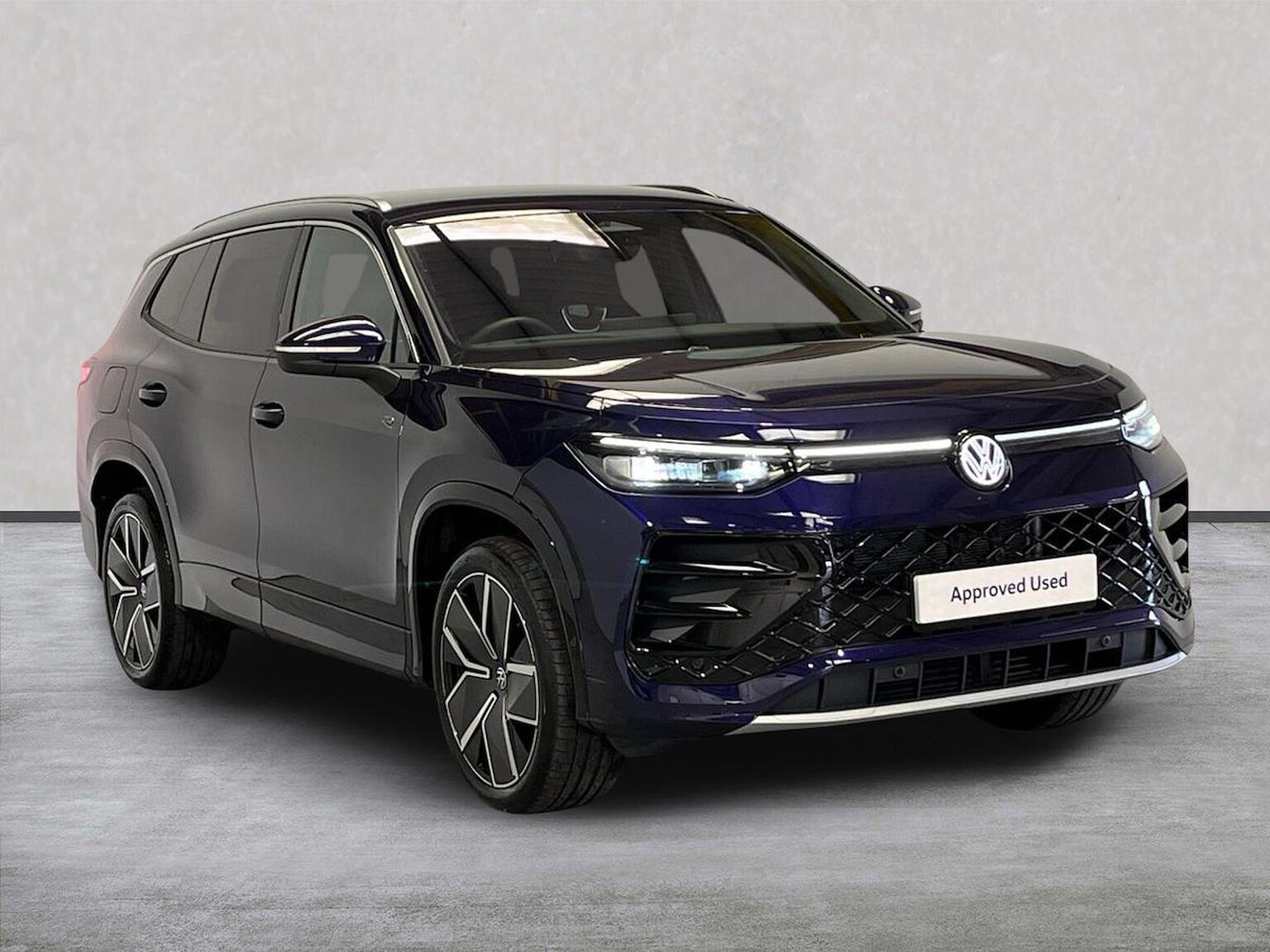 Main listing image - Volkswagen Tayron