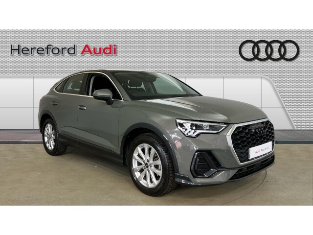 Main listing image - Audi Q3