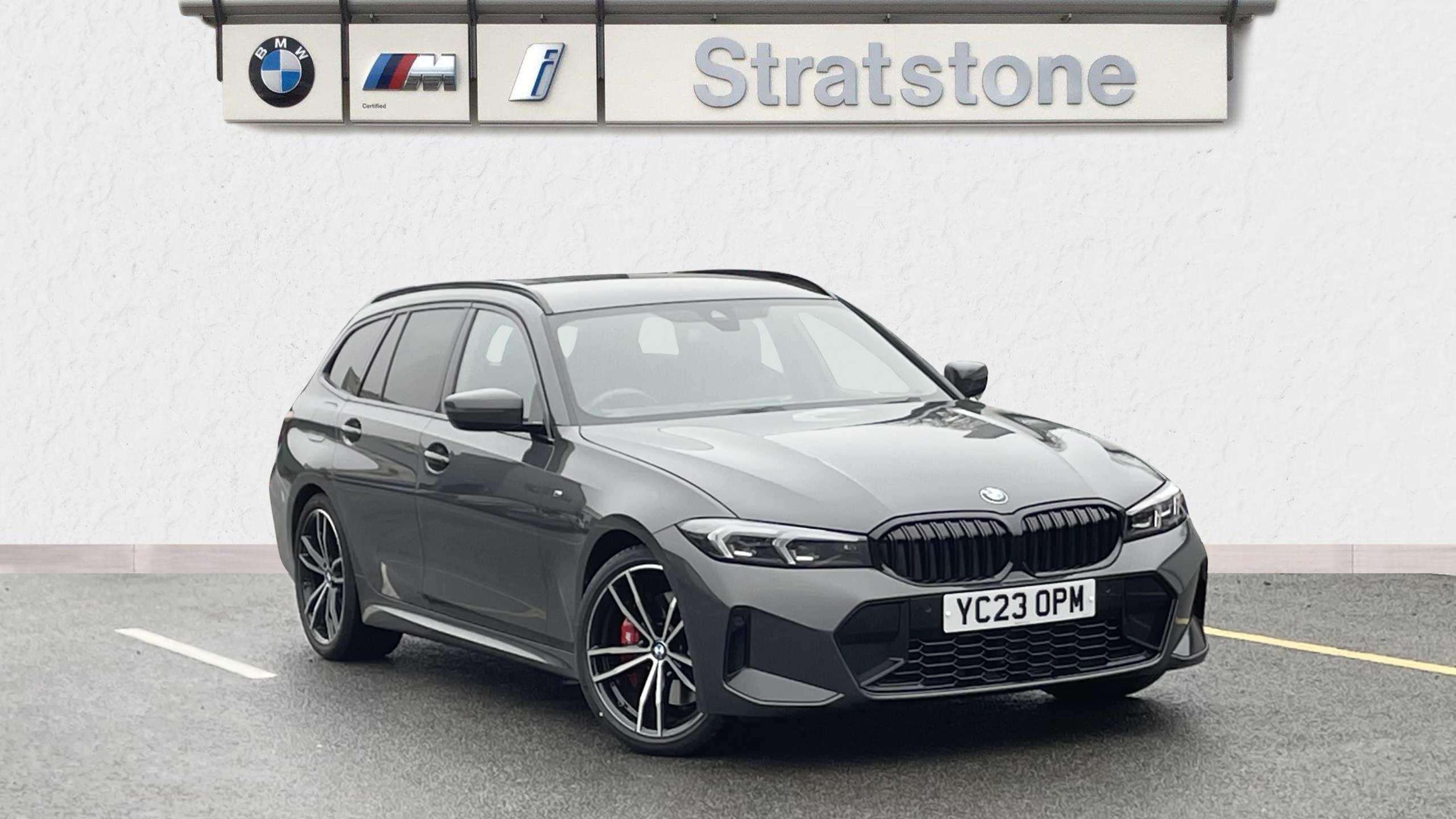 Main listing image - BMW 3 Series Touring