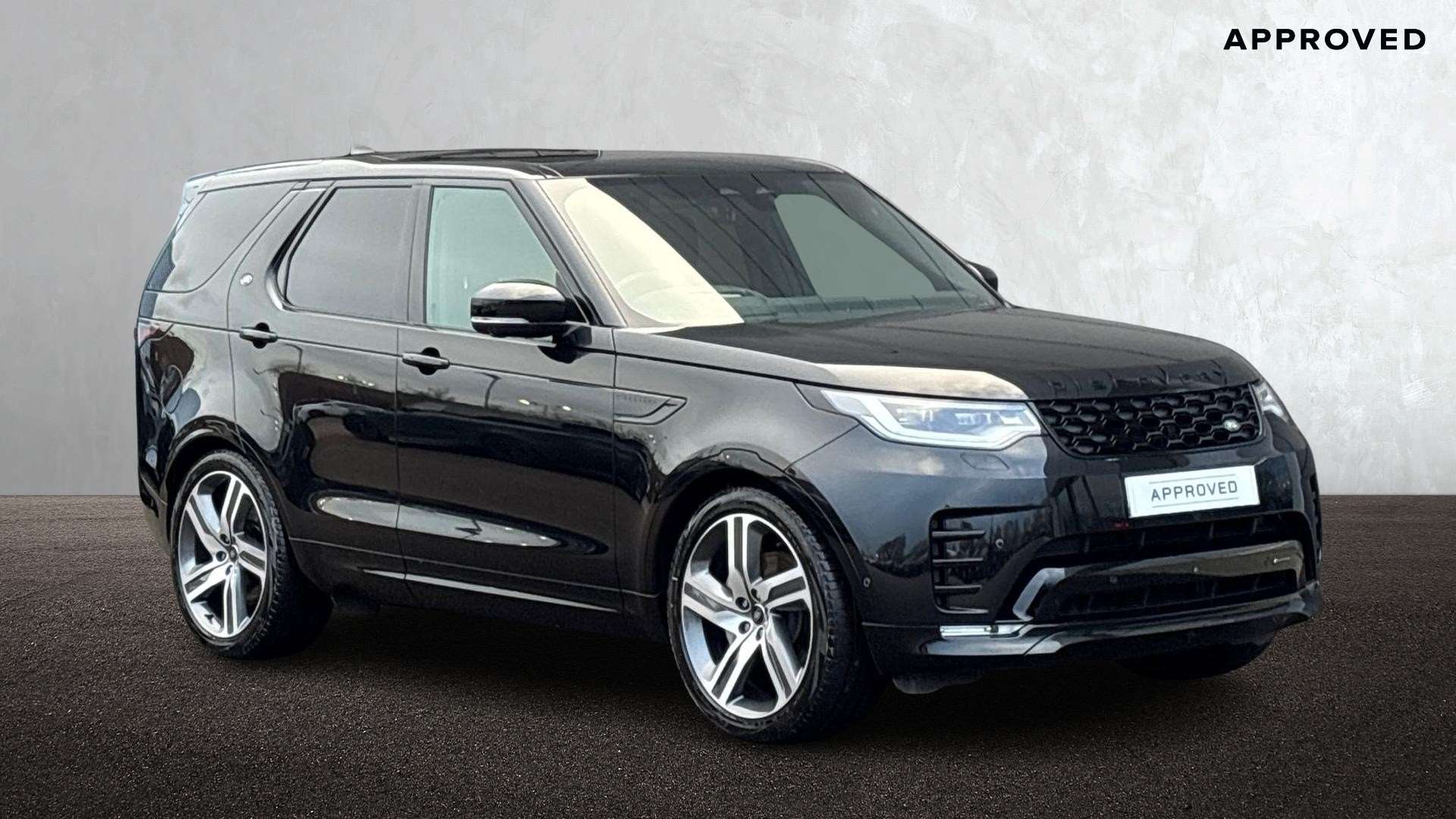Main listing image - Land Rover Discovery