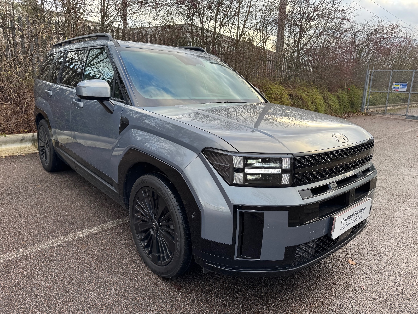 Main listing image - Hyundai Santa Fe