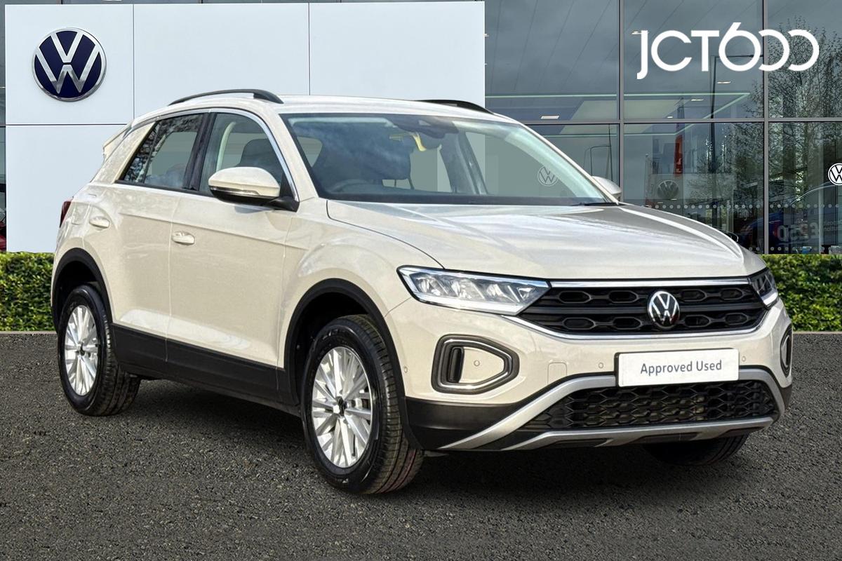 Main listing image - Volkswagen T-Roc