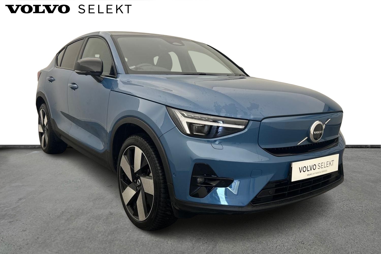 Main listing image - Volvo C40