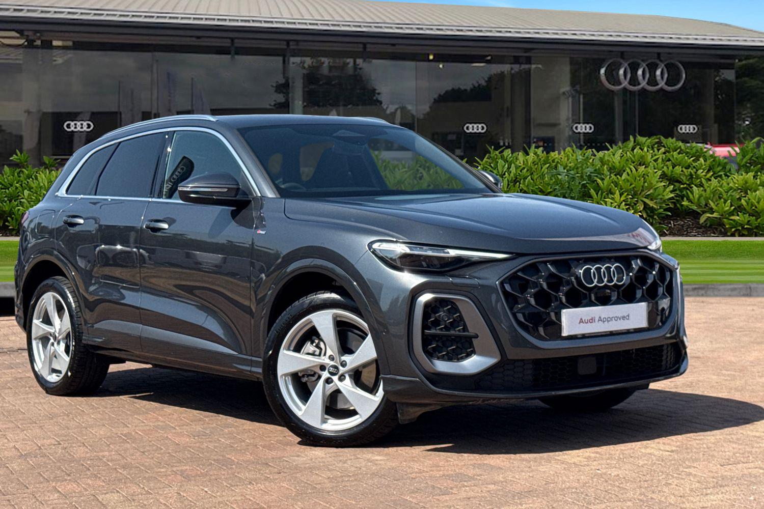 Main listing image - Audi Q5