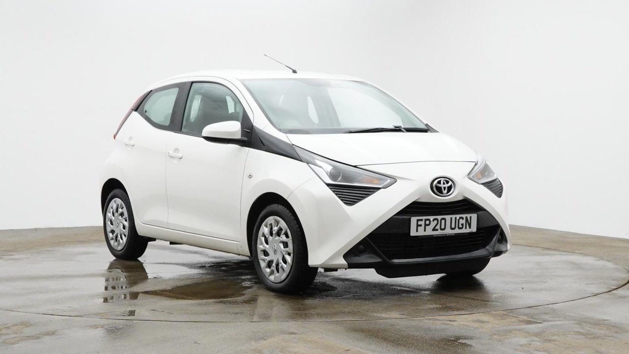 Main listing image - Toyota Aygo