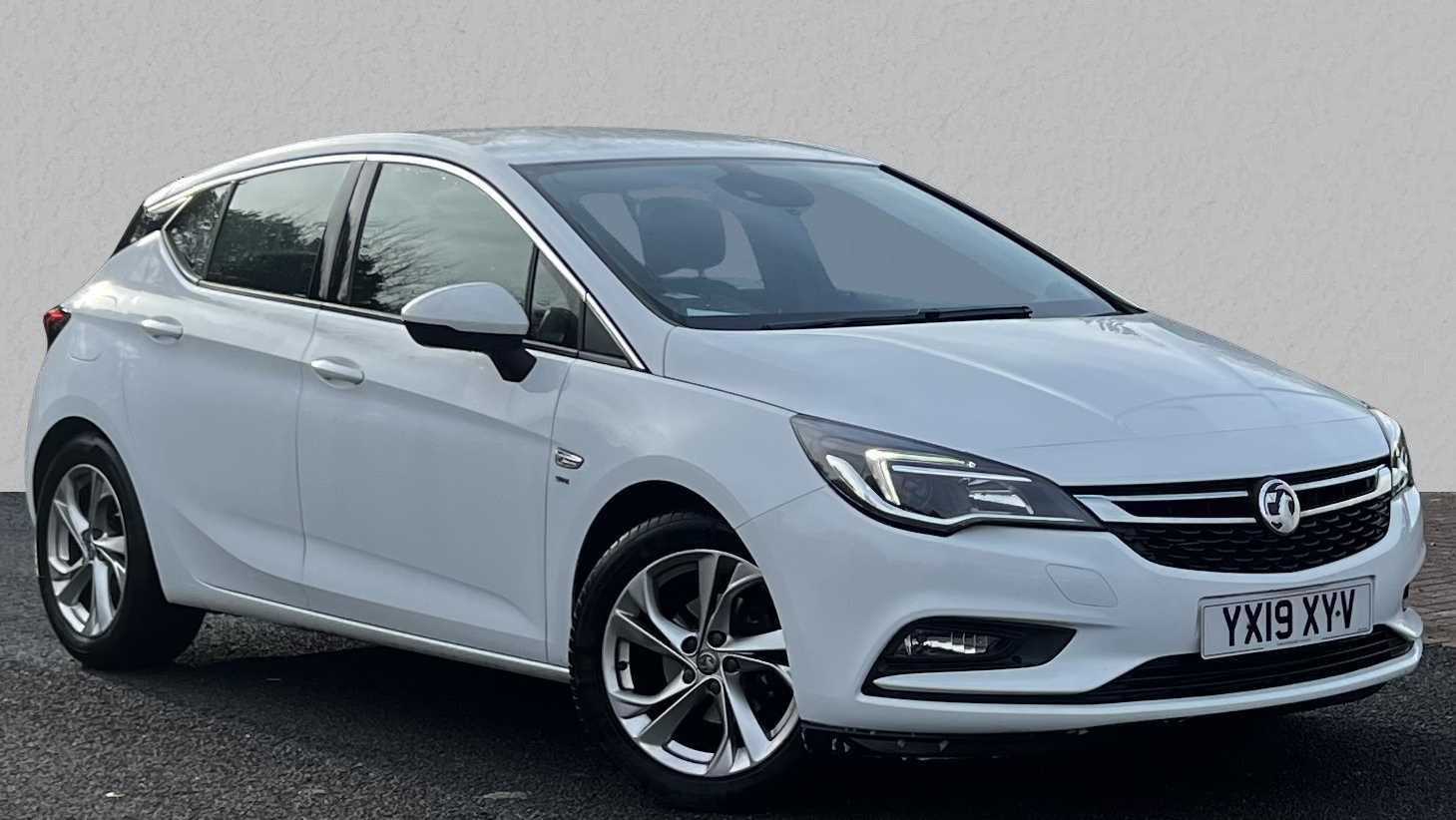 Main listing image - Vauxhall Astra