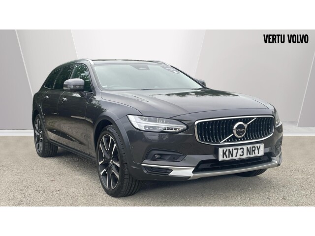 Main listing image - Volvo V90 Cross Country