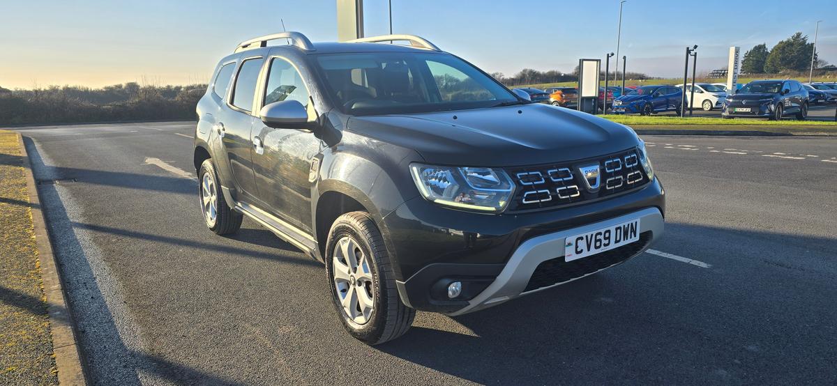 Main listing image - Dacia Duster