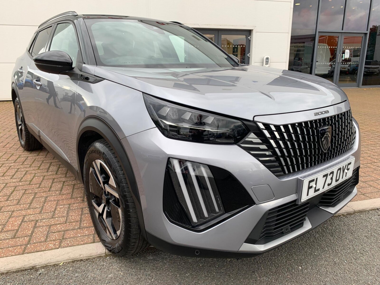 Main listing image - Peugeot 2008