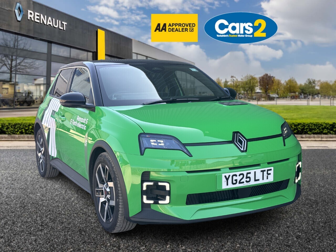 Main listing image - Renault 5