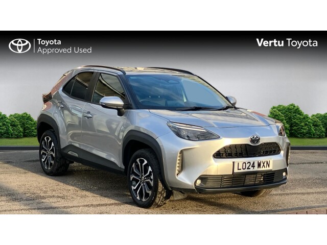 Main listing image - Toyota Yaris Cross