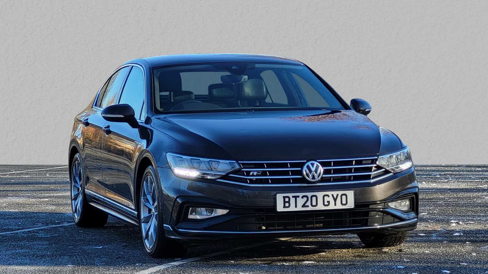 Main listing image - Volkswagen Passat