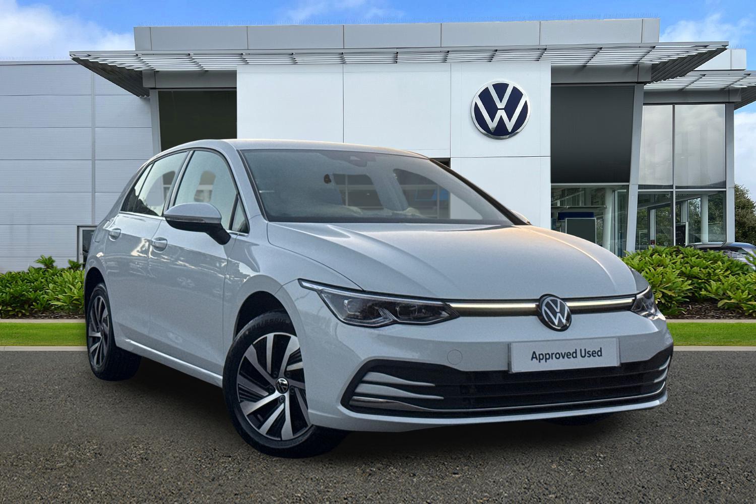 Main listing image - Volkswagen Golf