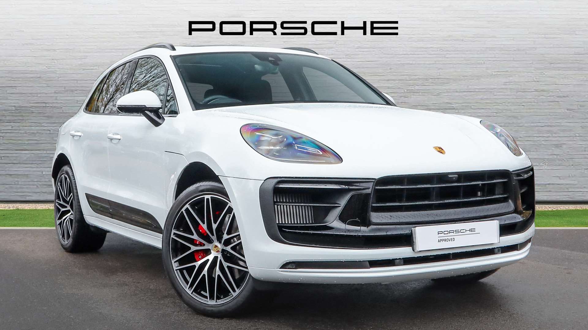 Main listing image - Porsche Macan