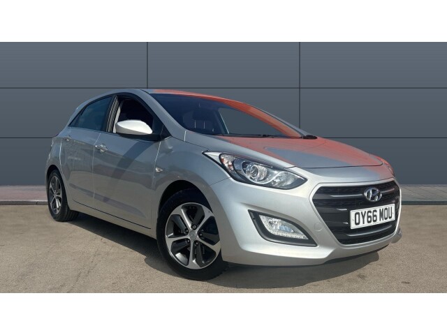 Main listing image - Hyundai i30