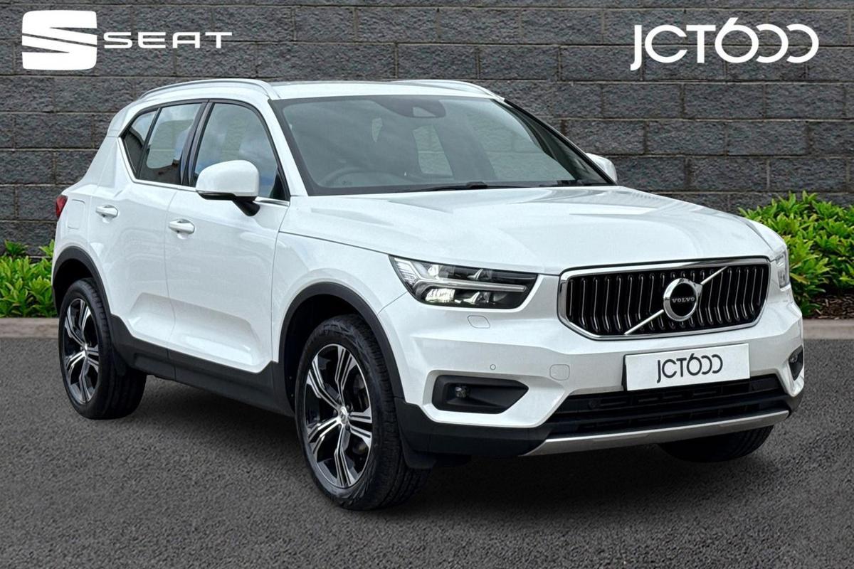 Main listing image - Volvo XC40