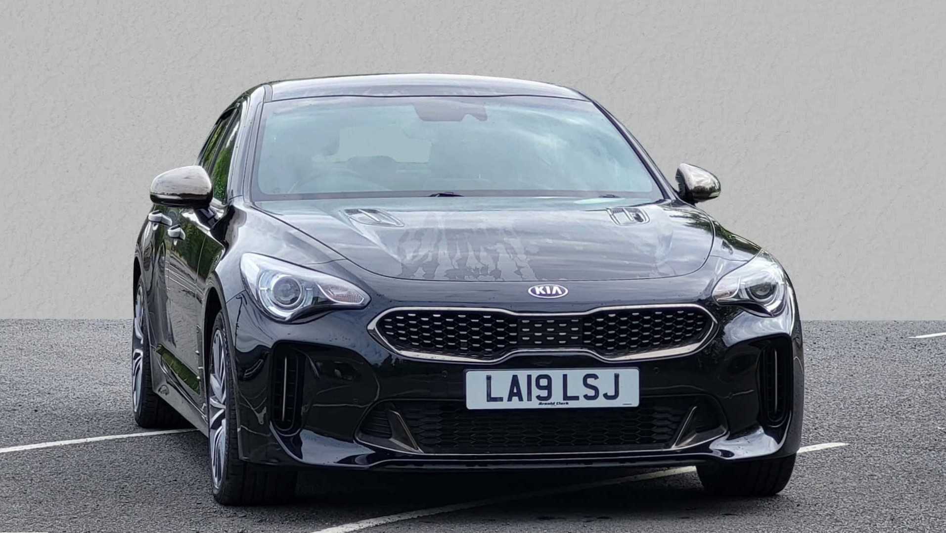 Main listing image - Kia Stinger