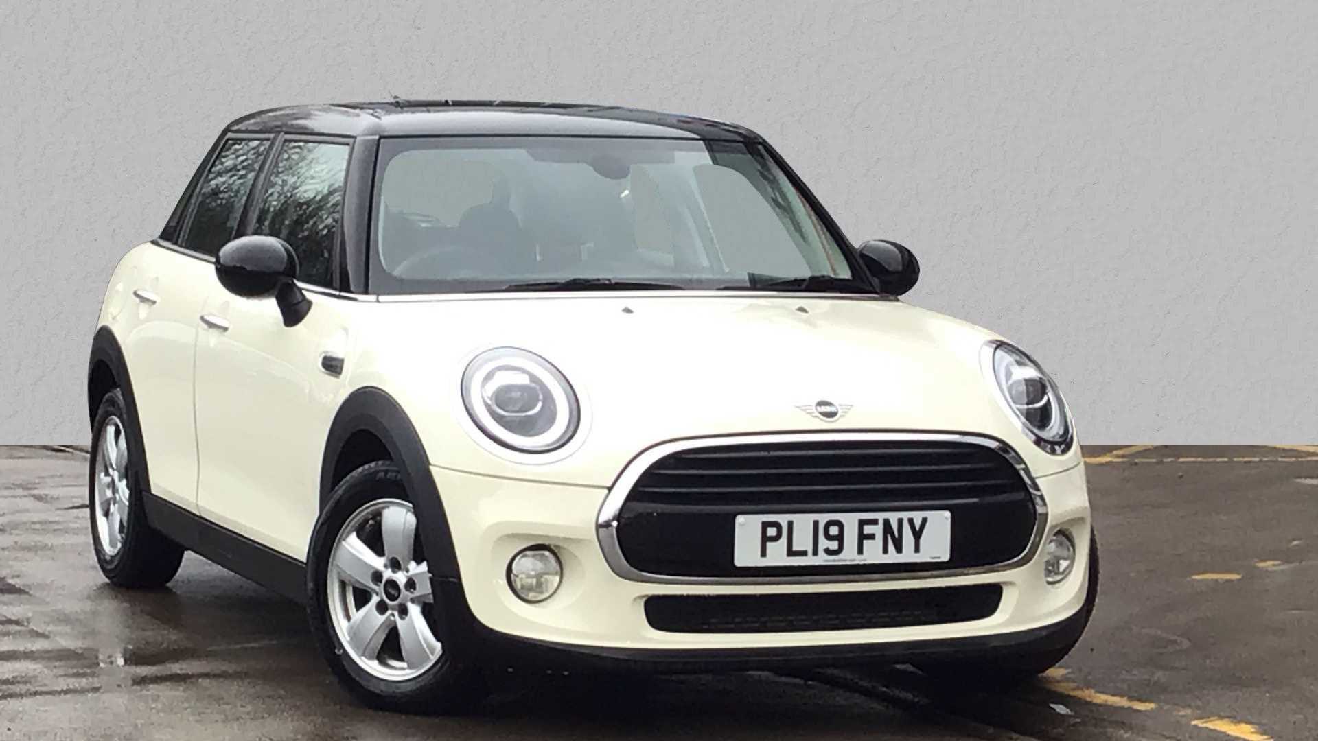 Main listing image - MINI Hatchback 5dr