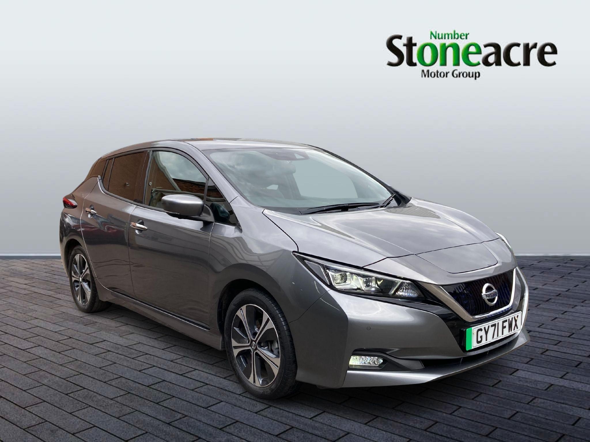 Main listing image - Nissan Leaf